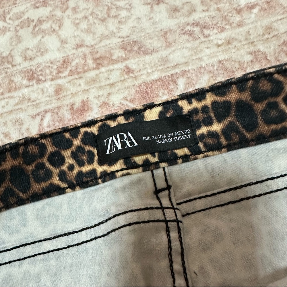 ZARA Leopard Print Skinny Jeans - Picture 4 of 9